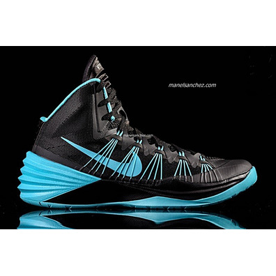 Nike Hyperdunk 2013 "Gamma Blue" (004 / negro / celestial laze)