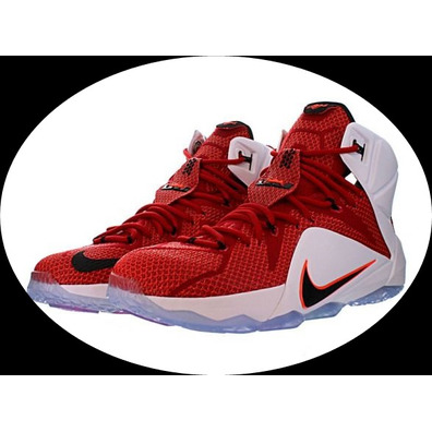 Lebron XII "Herz eines Löwen" (601/Universität rot/blanco)