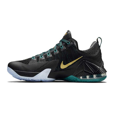 Lebron XII Low "SVSM" (070/negro/metalic gold/radant esmeralda)