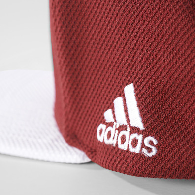 Adidas NBA Gorra Flat Cap Cavaliers (Burdeos/weiß/gelb)