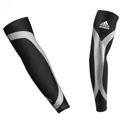 Adidas Kompressionsarm NBA (schwarz/schwarz)