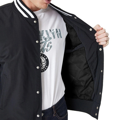 Neue Era NBA Brooklyn Nets Team Script Bomber Jacke