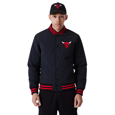 Neue Era NBA Chicago Bulls Team Logo Bomber Jacke