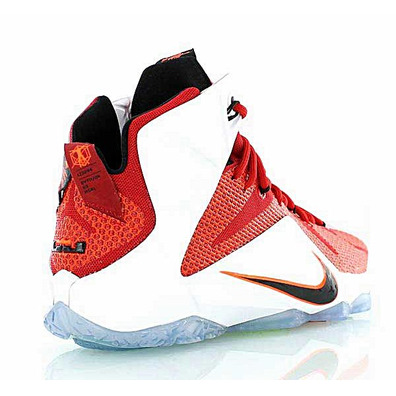 Lebron XII "Herz eines Löwen" (601/Universität rot/blanco)