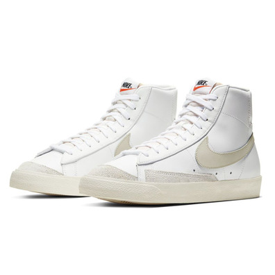 Nike Blazer Mid \\'77 Vintage