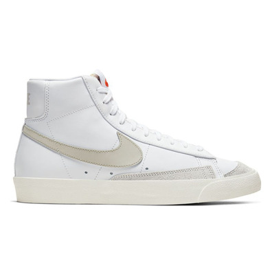 Nike Blazer Mid \\'77 Vintage