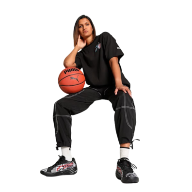 Puma Frauen Basketaball Kirsche auf Top-Grafik überdimensional Fit Tee "Schwarz"