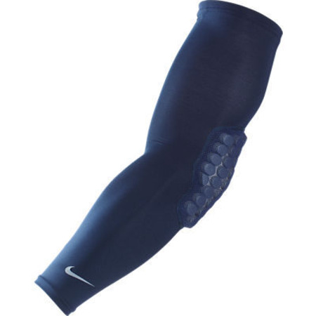 Codera Nike NPC Attack Compresion (451/sea)