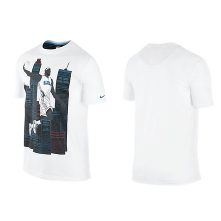 LeBron Dri-FIT Darko Herren T-Shirt (weiß)