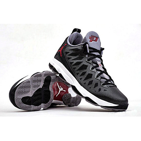 Jordan CP3. VI (001/negro/gris)