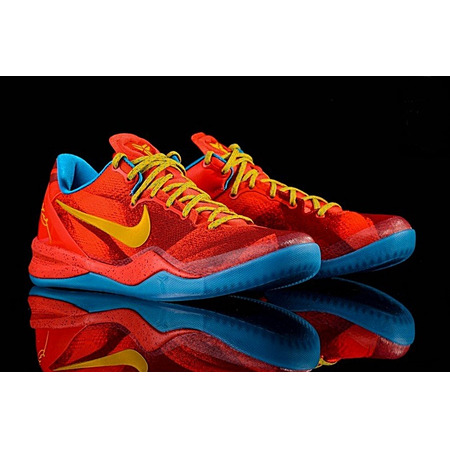 Kobe 8 System "Jahr des Hauses" (674/rojo/azul/amarillo)