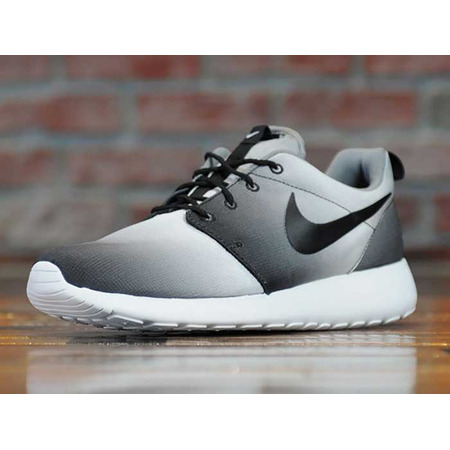 Nike Roshe One Print "Eclipse" (015/negro/blanco/grit)