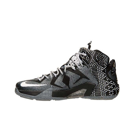 Lebron XII "BHM" Black History Month (001/negro/grismetálico/blanco)