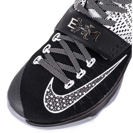 KD VII "BHM" Black History Month (010/negro/blanco)