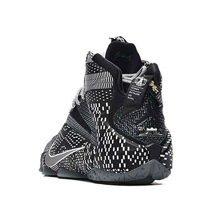 Lebron XII "BHM" Black History Month (001/negro/grismetálico/blanco)