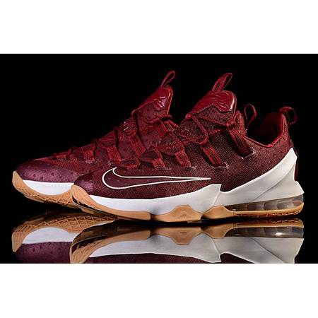 Lebron XIII Low "Cavs" (610/team red/sail/black)