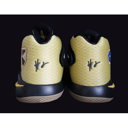 Kyrie 2 AS (GS) "All Star" (307/ Sellerie/schwarz)