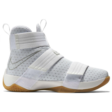 LeBron Soldier 10 SFG "Steed" (101/weiß/metallic silver/white)