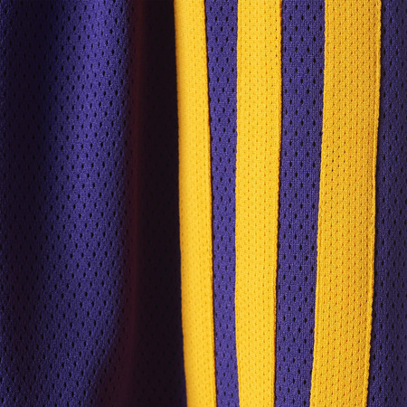 Adidas NBA Short Summer Run Lakers (purpura/amarillo/negro)