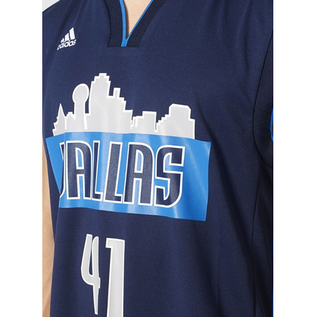 Adidas Camiseta Réplica Dirt Nowitzki Dallas Mavericks (Navy/gris)