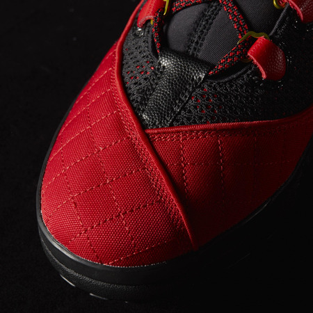 Adidas D Rose Dominate "Deadpool" (rot/schwarz/gold)