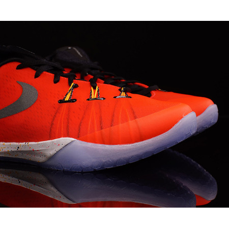 Nike Hyperchase Premium "Harden Crimson" (601/bright crimson/silber/white)