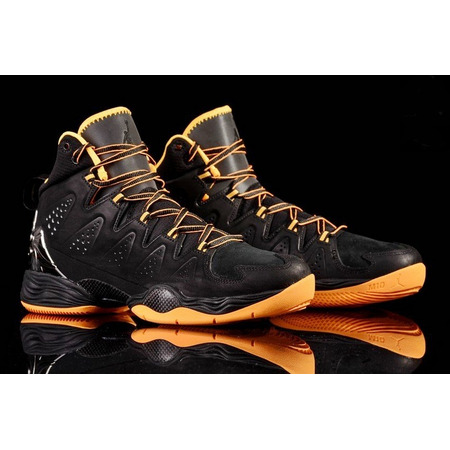 Jordan Melo M10 "Playoffs Pack" (013/negro/mango)