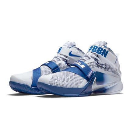 Lebron Soldier IX Premium "Kentucky" (104/white/silber/gym royal)