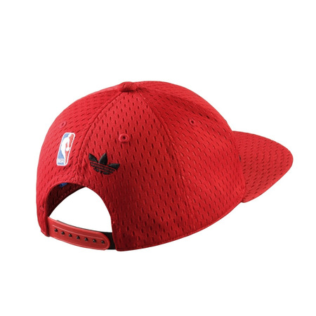 Original Adidas NBA Gorra Mesh Chicago Bulls (rot/schwarz/rot)