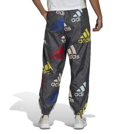 Adidas Essentials Multi-Colored Logo Loose Fit gewebte Hosen