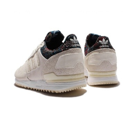 Adidas Originals ZX 700 W "Corsages" (off white/tech steel)