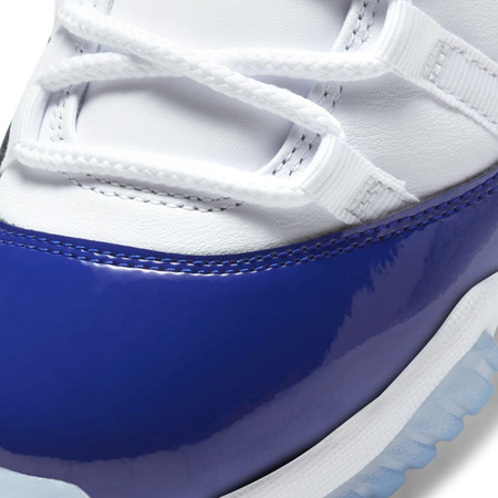 Air Jordan 11 Retro Low "White Concord"