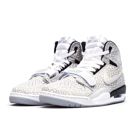 Air Jordan Legacy 312 "Weiße Haut"