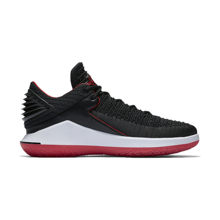 Air Jordan XXXII Low "Bred"