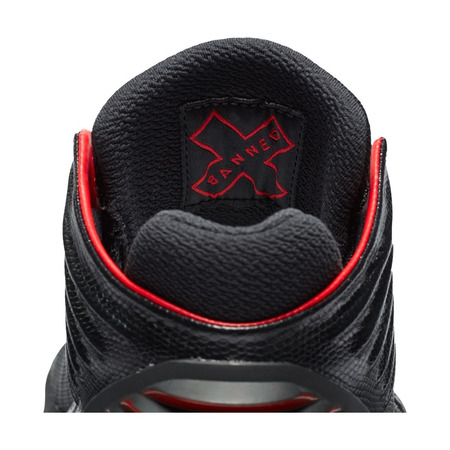 Air Jordan XXXII "Bred"