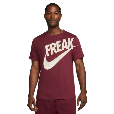 Giannis Nike Dri-FIT Herren Basketball T-Shirt "Beetroot"