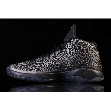 Jordan Ultra Fly "Glow" (010/schwarz/mtlc hematite/dunkelgrau)