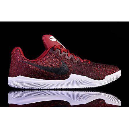 Kobe Mamba Instinct "Embers" (600)