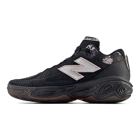 New Balance Frischer Schaum BB v2 Zach Lavine "Triple Black"