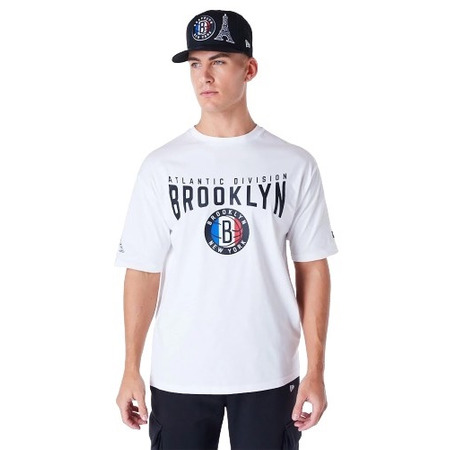 Neue Era Brooklyn Netze NBA Paris Spiele Überdimensionales T-Shirt