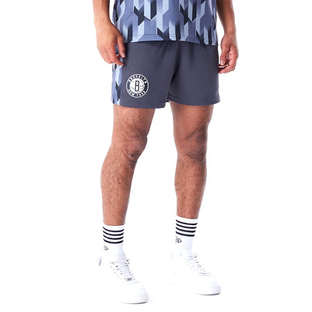 Neue Era NBA Brooklyn Netze Fußball AOP Shorts