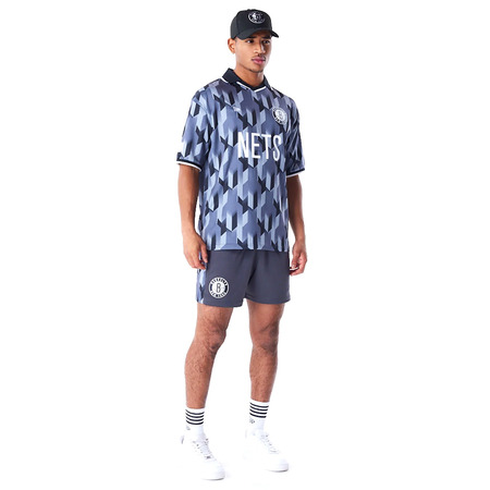 Neue Era NBA Brooklyn Netze Fußball AOP Shorts