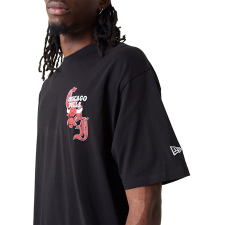 New Era NBA Chiago Bulls Team Graphic Oversized T-Shirt