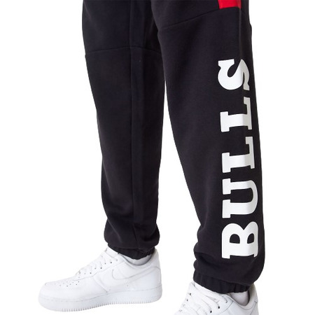 Neue Era NBA Chicago Bulls Farbblock Joggers