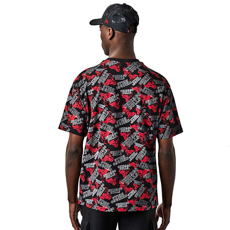 Neue Era NBA Chicago Bulls Team AOP Oversize Tee