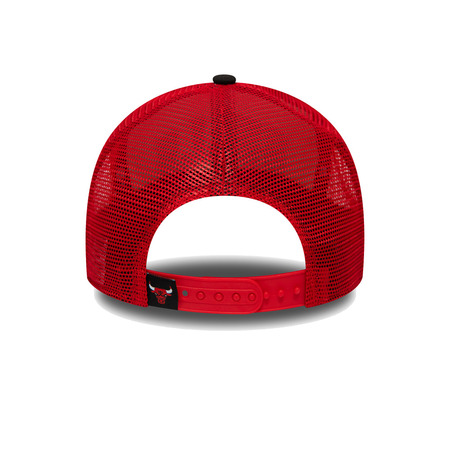 Neue Era NBA Chicago Bulls Team Arch Trucker Cap