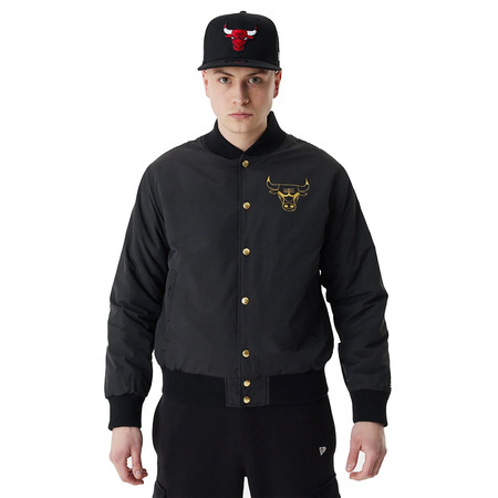 Neue Era NBA Chicago Bulls Team Script Bomber Jacke