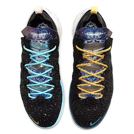 Nike Lebron 18 "Reflexionen"