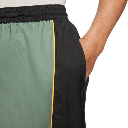 Nike Throwback Herren Basketballhose "Dutch Green-Muilticolor"