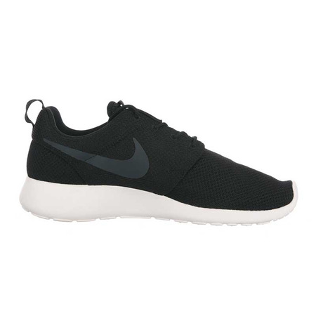 Nike Roshe One " Black Tux" (010/negro/blanco)